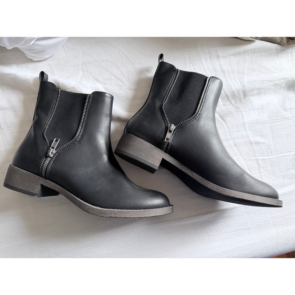 Rocket Dog Black Ankle Boots - Women's Size 8M NWOT